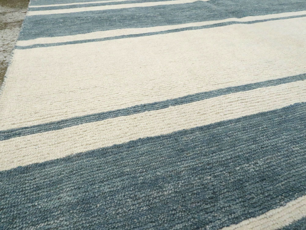 Modern Turkish Anatolian Carpet, No.28187 - Galerie Shabab