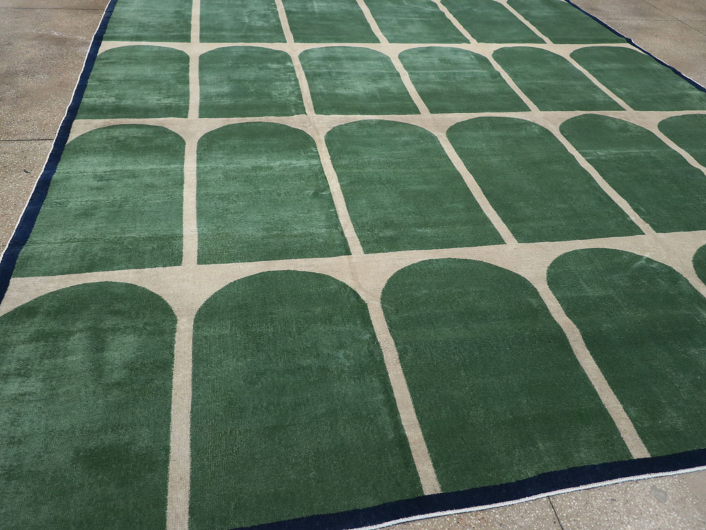 Vintage Turkish Anatolian Art Deco Style Square Room Size Carpet, No.28193 - Galerie Shabab