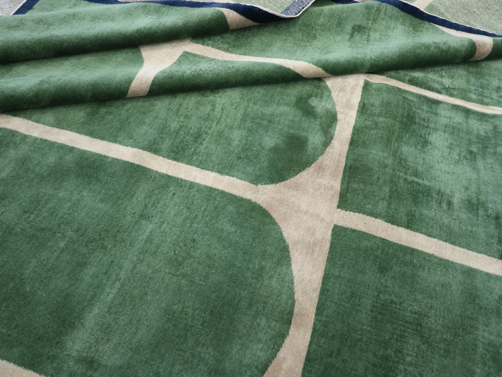 Vintage Turkish Anatolian Art Deco Style Square Room Size Carpet, No.28193 - Galerie Shabab