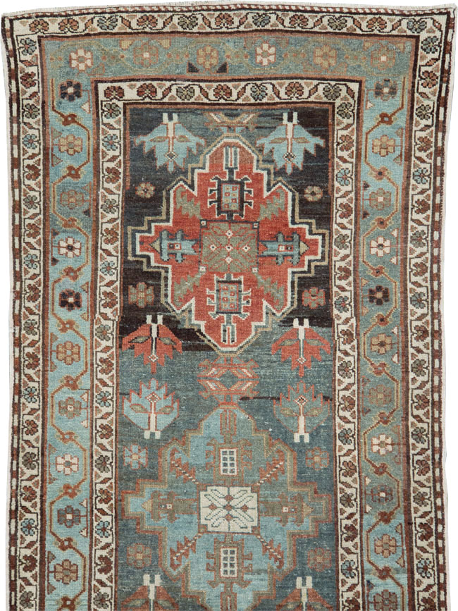 Antique Persian Kurdish Rug, No.28196 - Galerie Shabab
