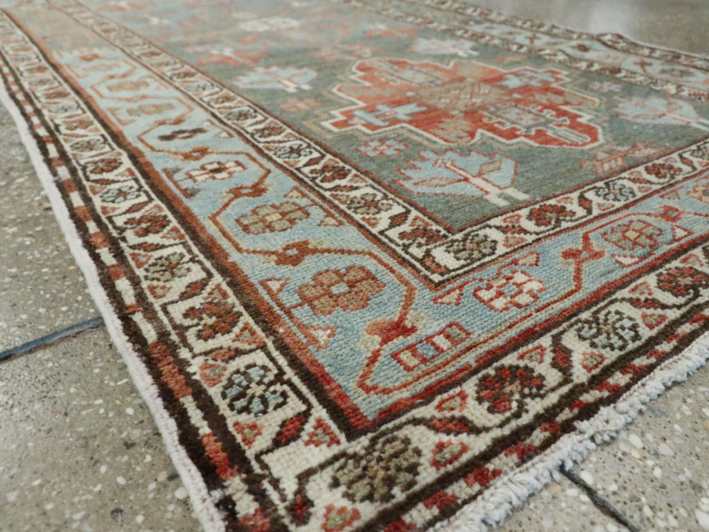 Antique Persian Kurdish Rug, No.28196 - Galerie Shabab