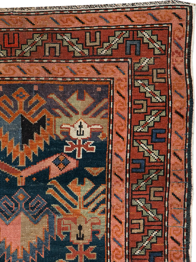 Antique Caucasian Rug, No.28197 - Galerie Shabab