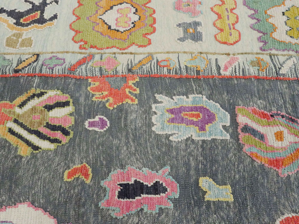Contemporary Turkish Souf Oushak Room Size Carpet, No.28206 - Galerie Shabab