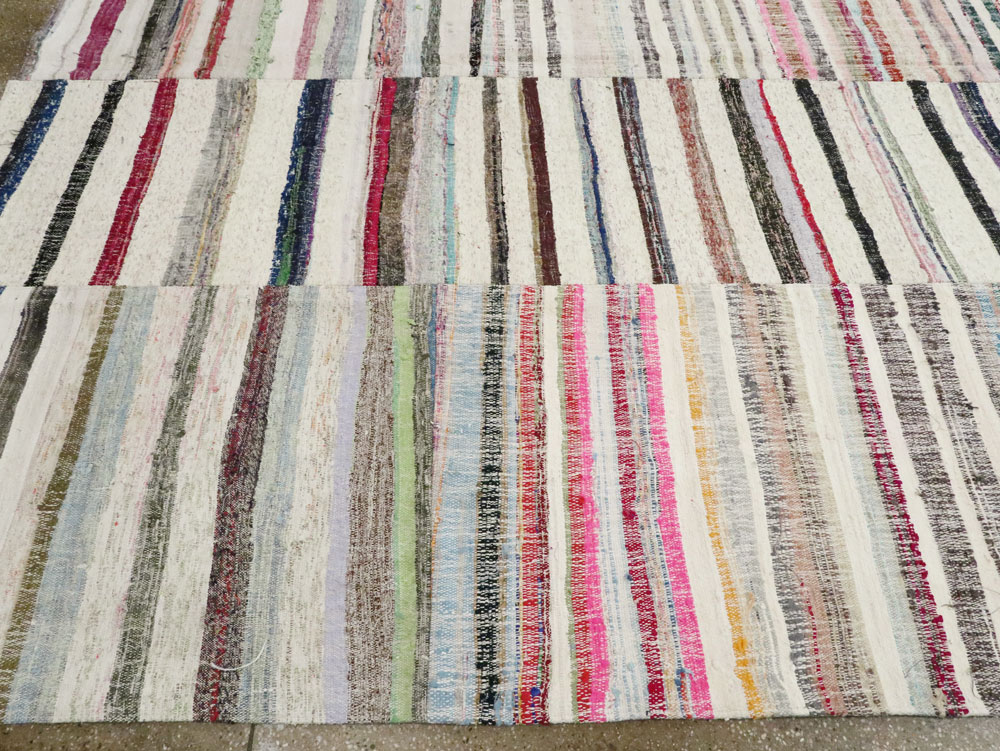 Modern Turkish Flatweave Kilim Room Size Rug, No.28207 - Galerie Shabab