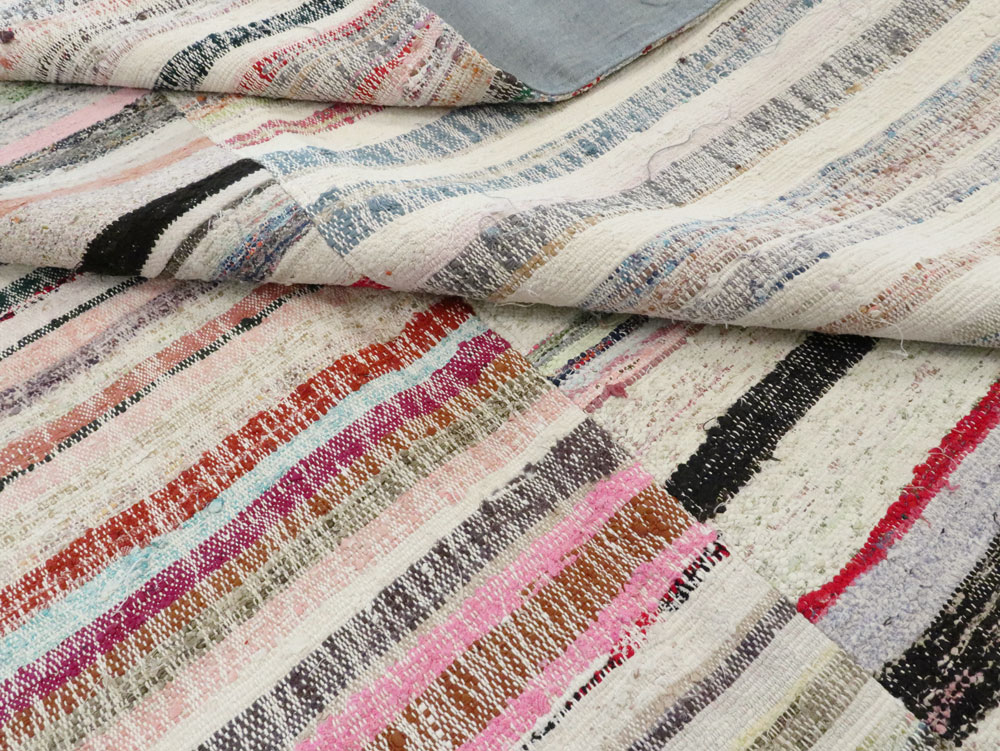 Modern Turkish Flatweave Kilim Room Size Rug, No.28207 - Galerie Shabab