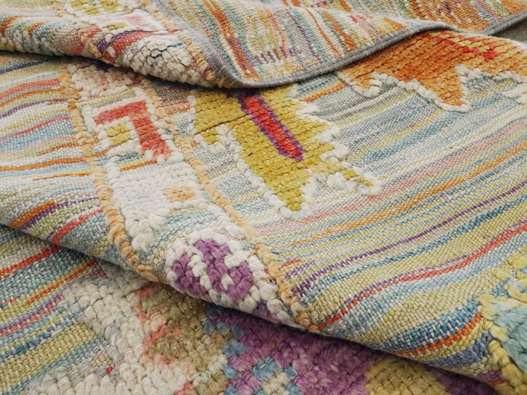 Contemporary Turkish Souf Oushak Room Size Carpet, No.28217 - Galerie Shabab