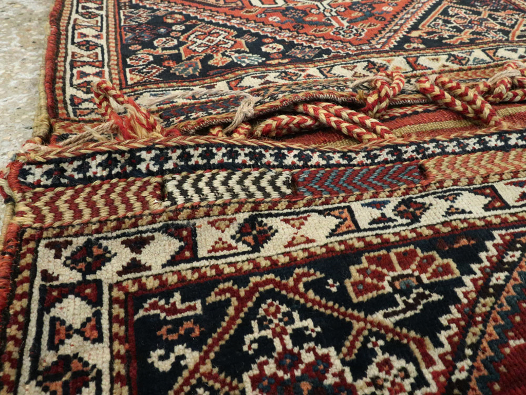 Antique Persian Bag Face, No.28219 - Galerie Shabab