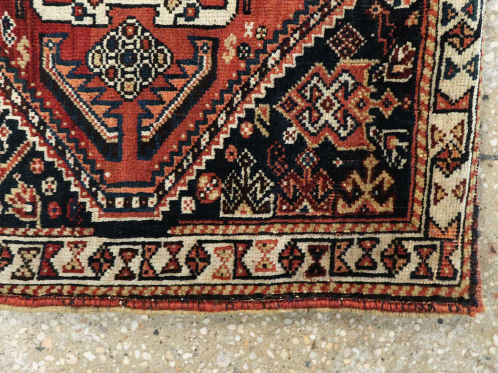 Antique Persian Qashqai Saddlebag (Khorjin), No.28219 - Galerie Shabab