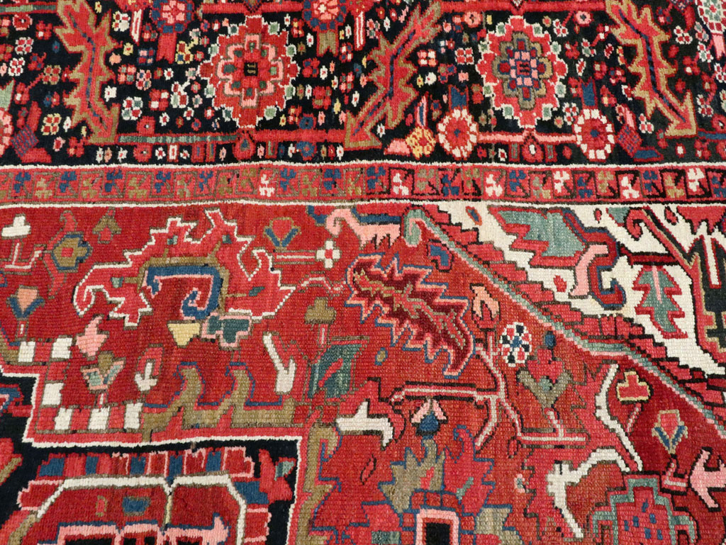Vintage Persian Heriz Carpet, No.28221 - Galerie Shabab