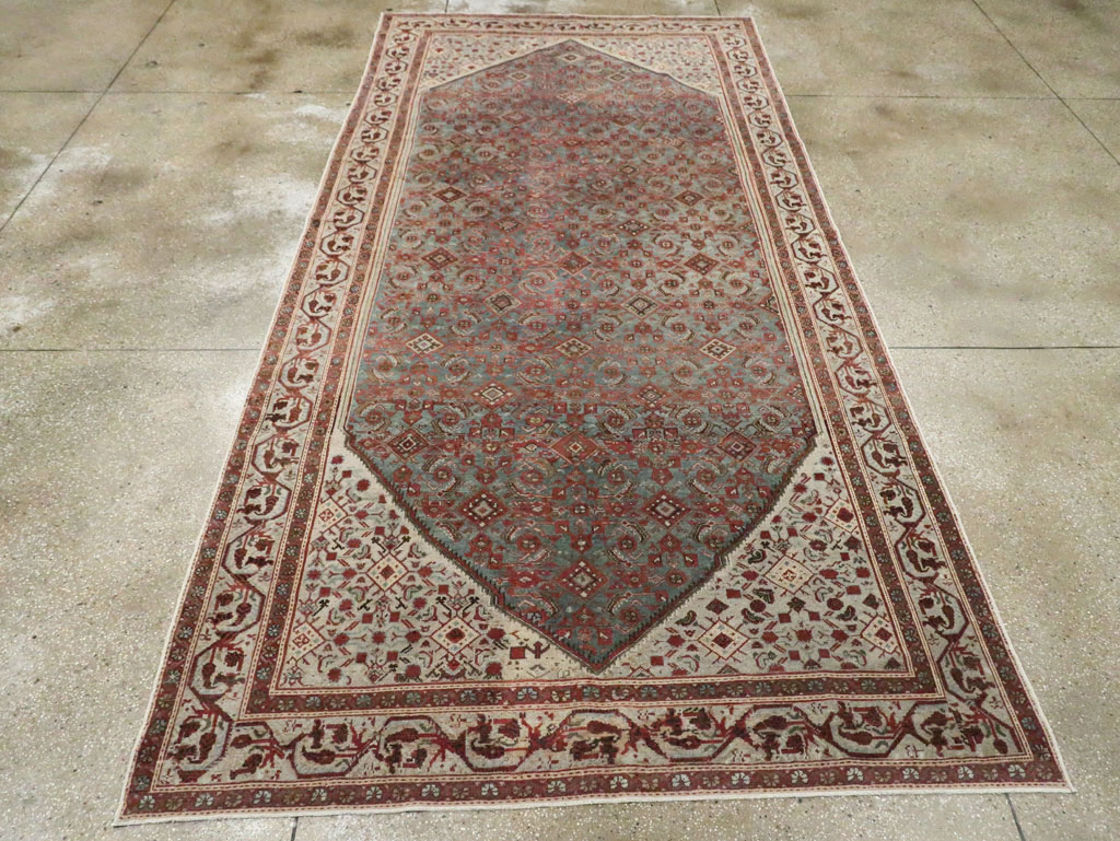 Antique Persian Malayer Gallery Carpet, No.28227 - Galerie Shabab