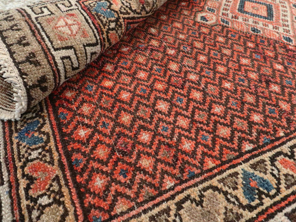 Antique Persian Malayer Throw Rug, No.28234 - Galerie Shabab
