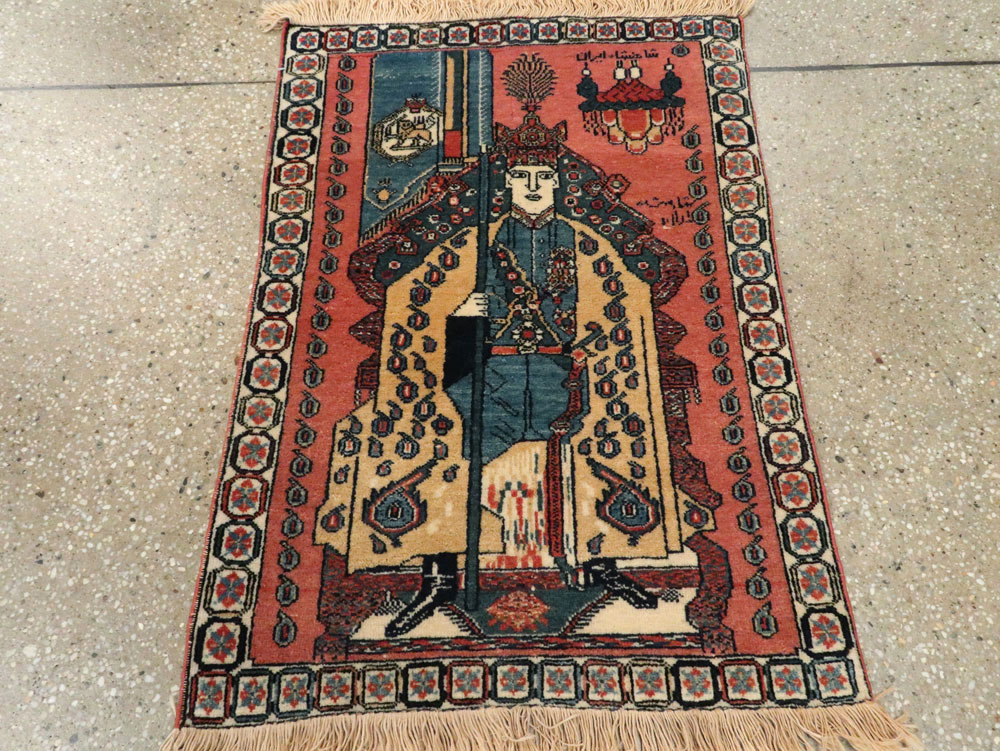 Persian Pictorial Shiraz Rug, No.28241 - Galerie Shabab