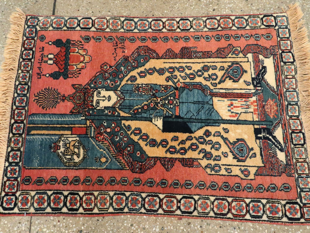 Persian Pictorial Shiraz Rug, No.28241 - Galerie Shabab