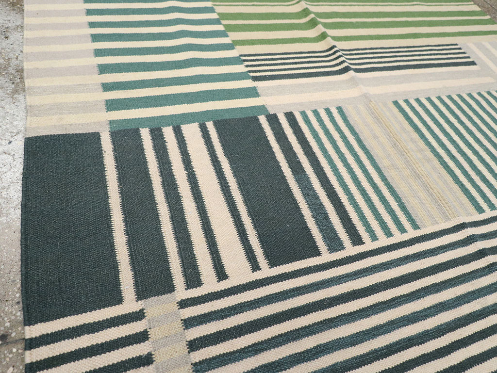 Modern Turkish Flatweave Accent Rug, No.28242 - Galerie Shabab