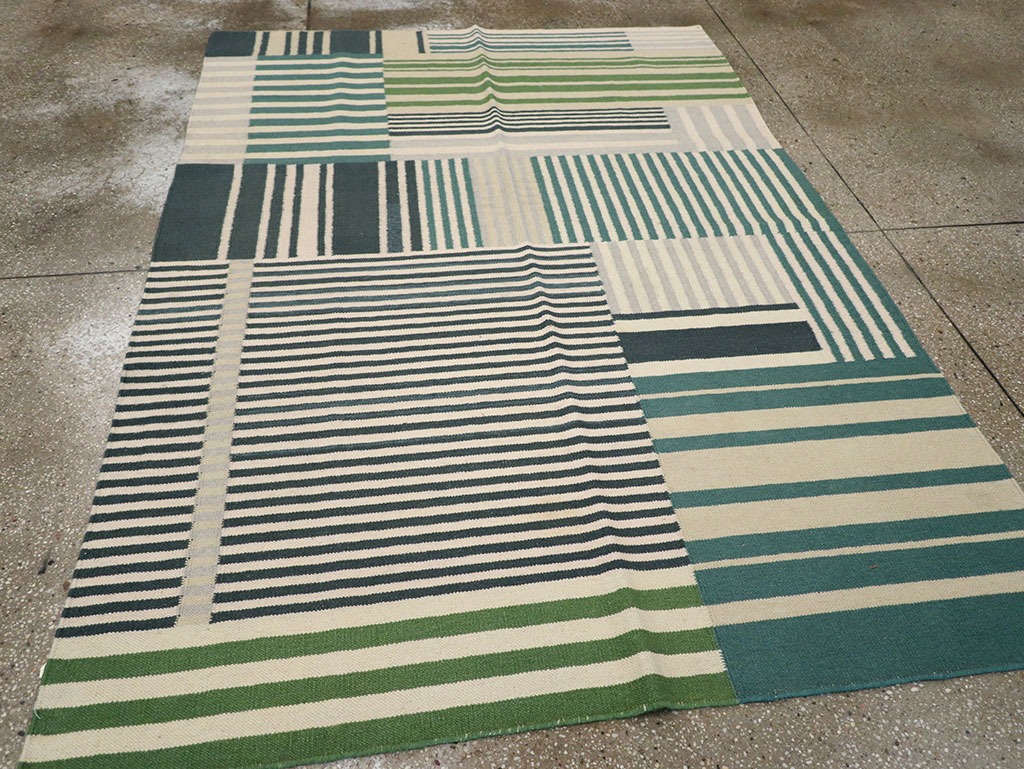 Modern Turkish Flatweave Accent Rug, No.28242 - Galerie Shabab