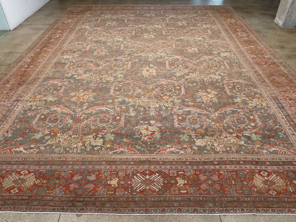 Antique Persian Mahal Oversize Carpet, No.28244 - Galerie Shabab