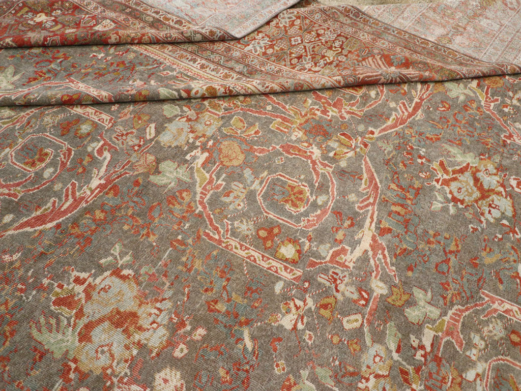 Antique Persian Mahal Oversize Carpet, No.28244 - Galerie Shabab