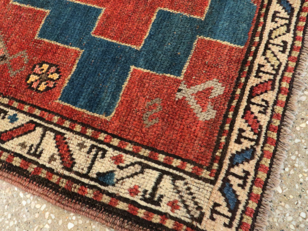 Antique Persian Kurdish Throw Rug, No.28246 - Galerie Shabab