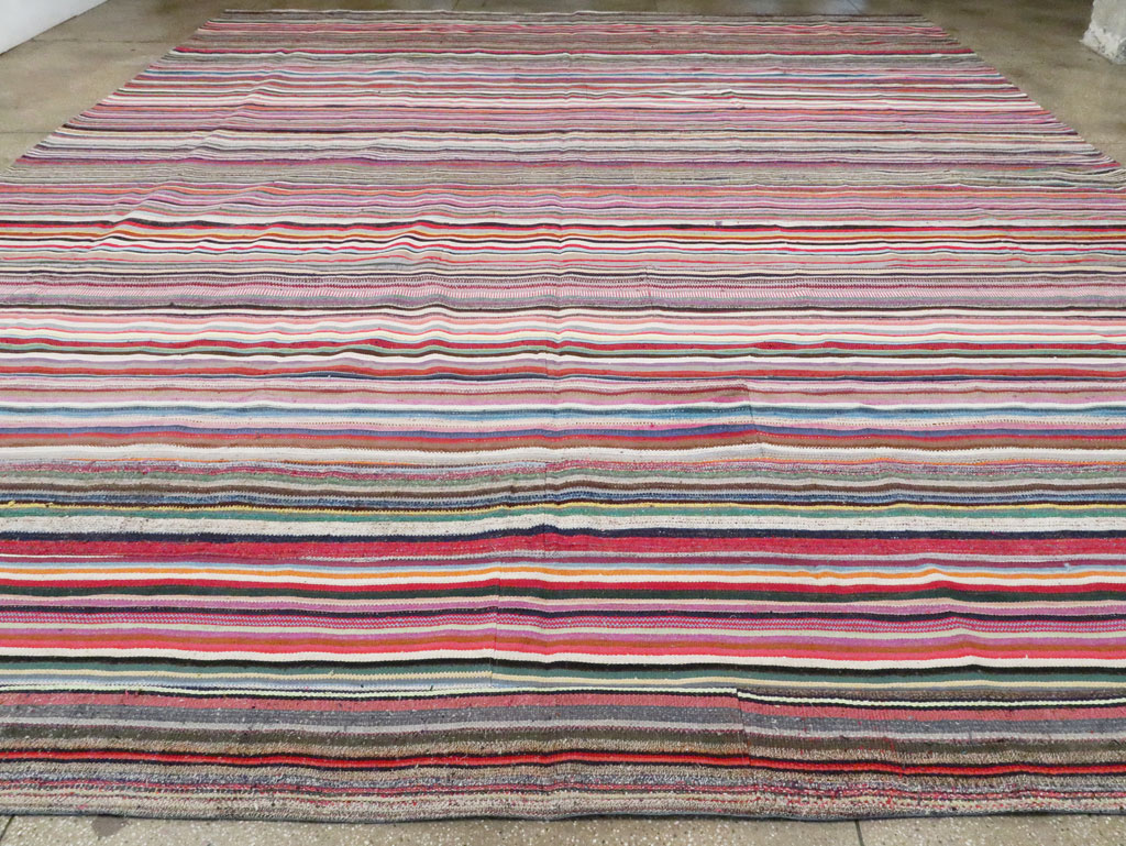 Modern Turkish Flatweave Rug, No.28249 - Galerie Shabab