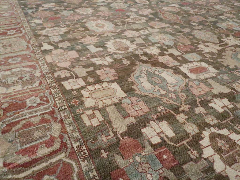 Antique Persian Bakhitari Carpet, No.28259 - Galerie Shabab