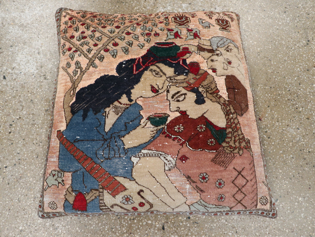 Antique Persian Tabriz Pictorial Pillow, No.28265 - Galerie Shabab