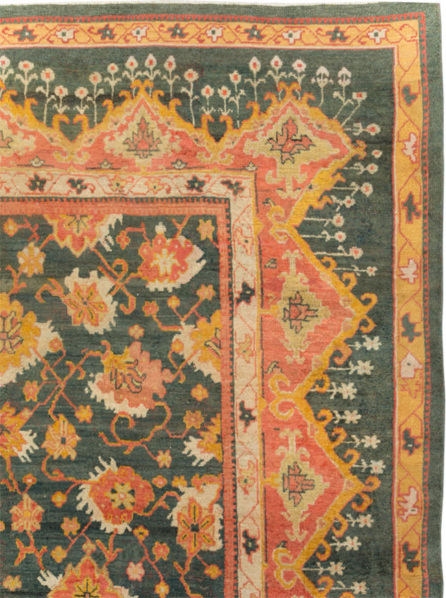 Antique Turkish Oushak Carpet, No.28266 - Galerie Shabab