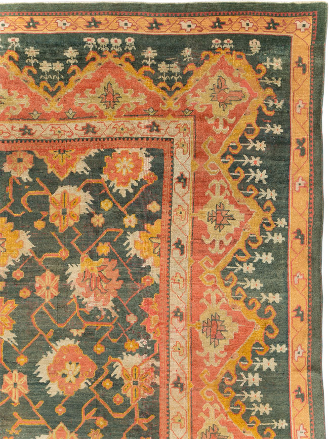 Antique Turkish Oushak Carpet, No.28266 - Galerie Shabab