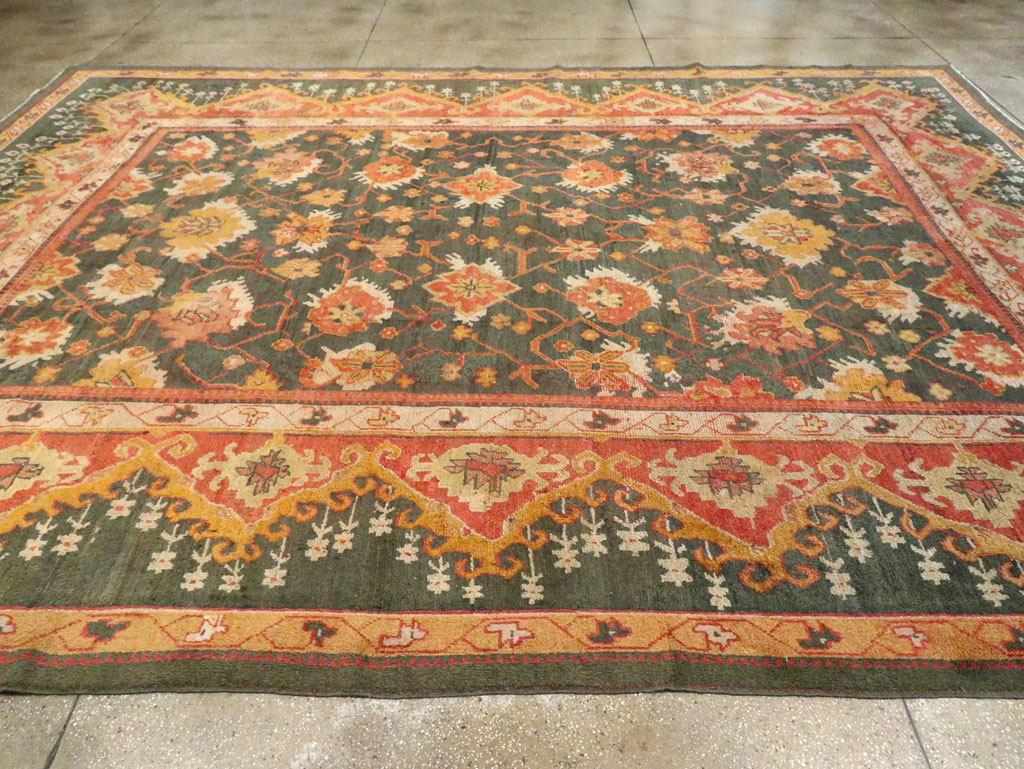 Antique Turkish Oushak Carpet, No.28266 - Galerie Shabab