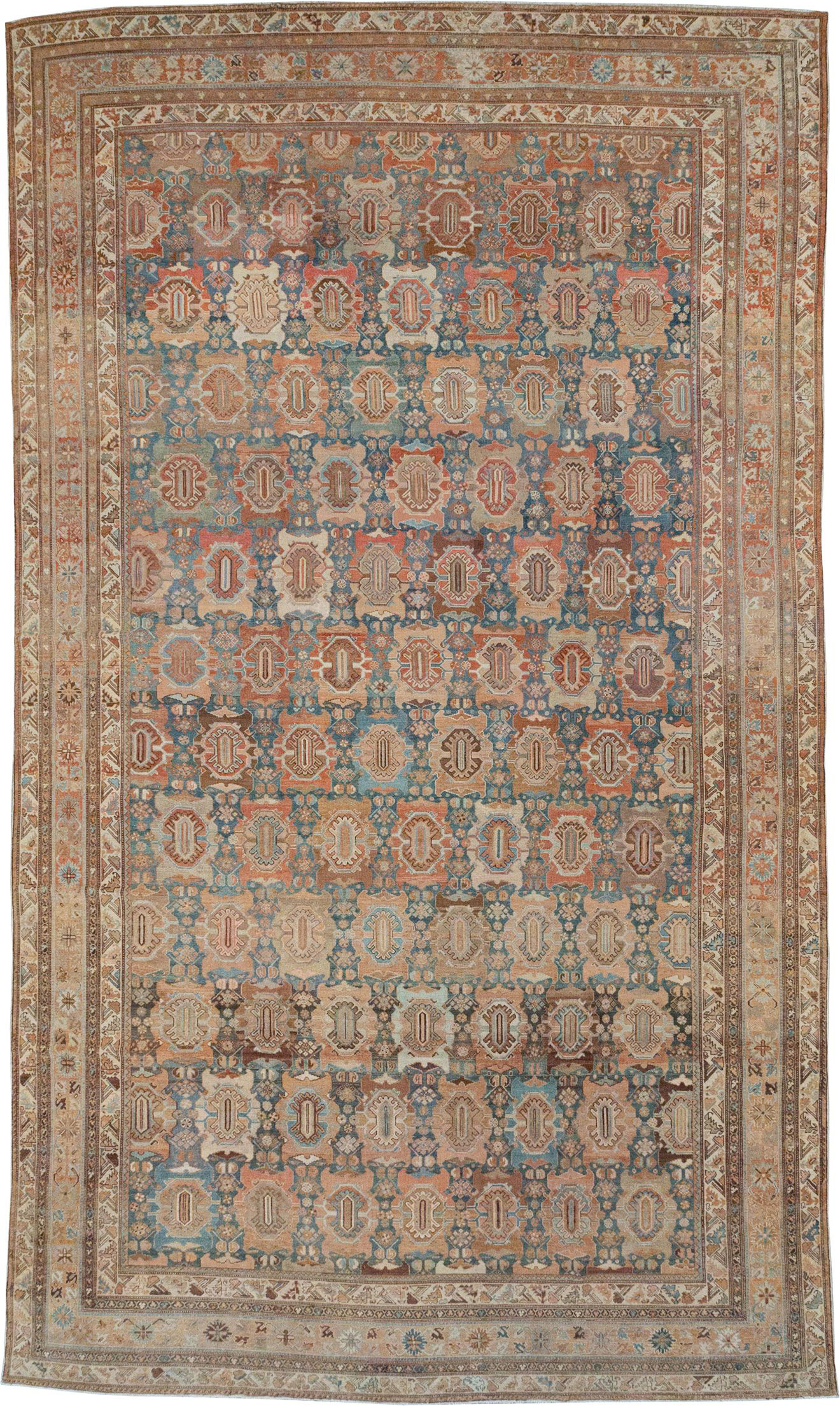 Antique Persian Malayer Oversize Carpet, No.28270 - Galerie Shabab