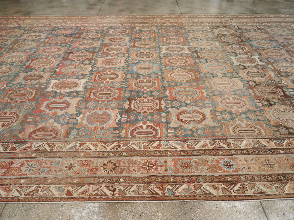 Antique Persian Malayer Oversize Carpet, No.28270 - Galerie Shabab
