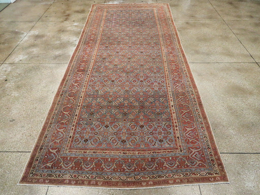 Antique Persian Malayer Long Gallery Carpet, No.28280 - Galerie Shabab