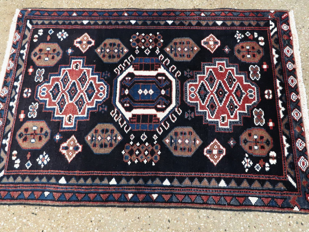 Vintage Persian Malayer Rug, No.28285 - Galerie Shabab