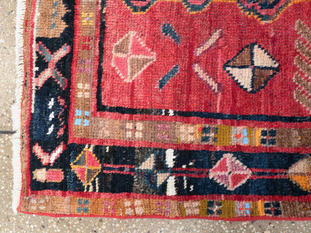 Vintage Persian Hamadan Throw Rug, No.28286 - Galerie Shabab