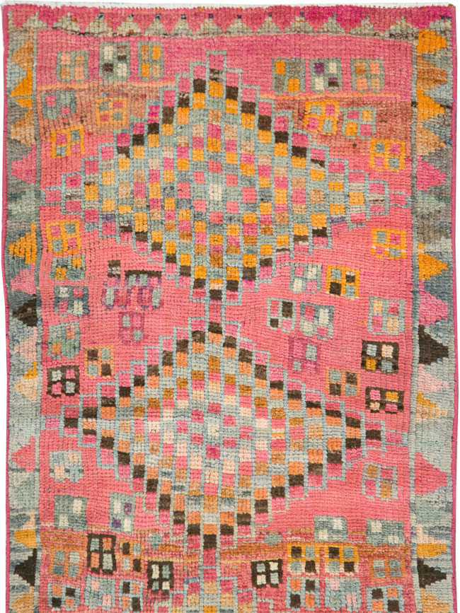 Vintage Turkish Anatolian Runner, No.28289 - Galerie Shabab