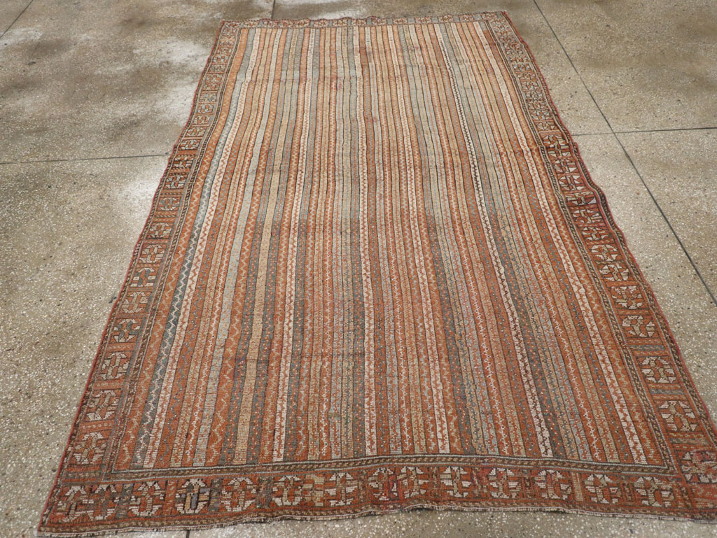 Antique Persian Tribal Qashqai Accent Rug, No.28291 - Galerie Shabab