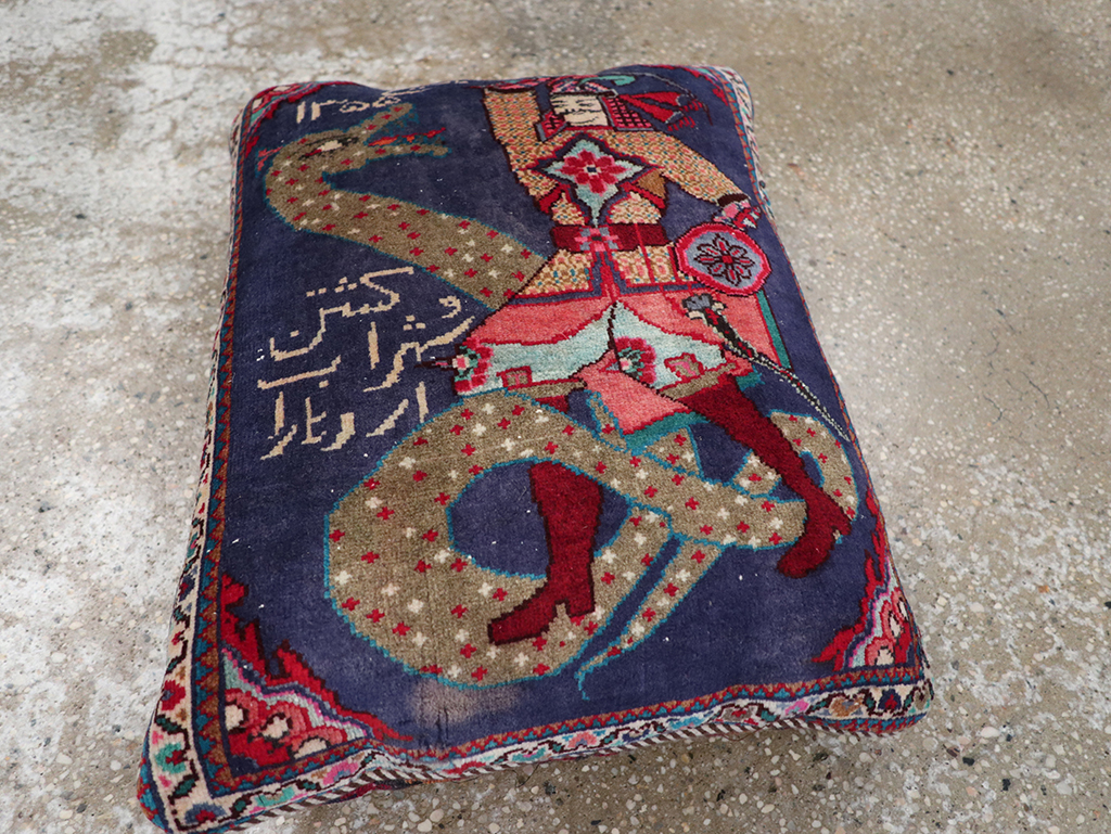 Vintage Persian Hamadan Pictorial Pillow, No.28292 - Galerie Shabab