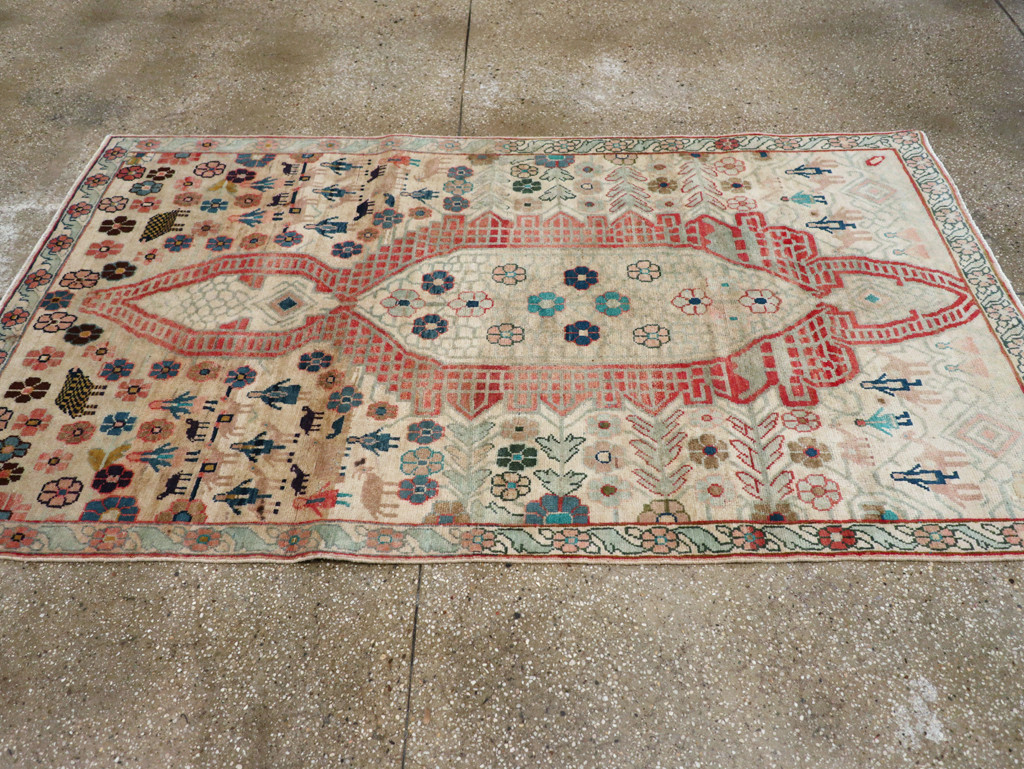 Vintage Persian Mahal Carpet, No.28302 - Galerie Shabab