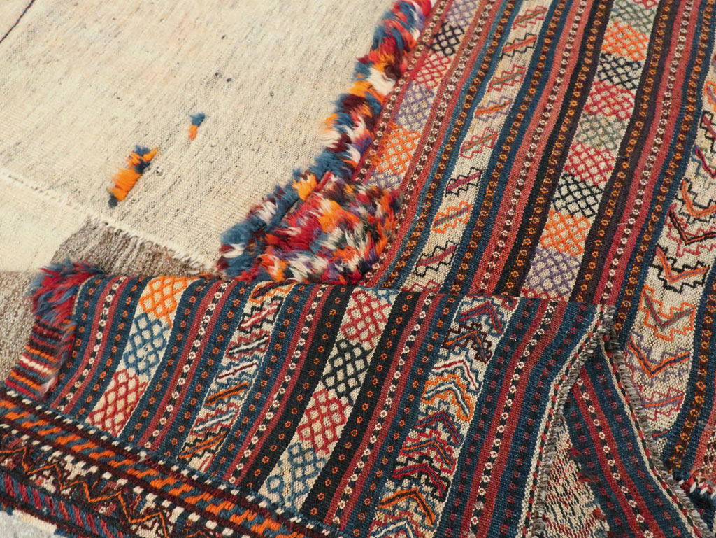 Vintage Persian Chaharmahal Bakhtiari Tacheh Flatweave Kilim, No.28306 - Galerie Shabab