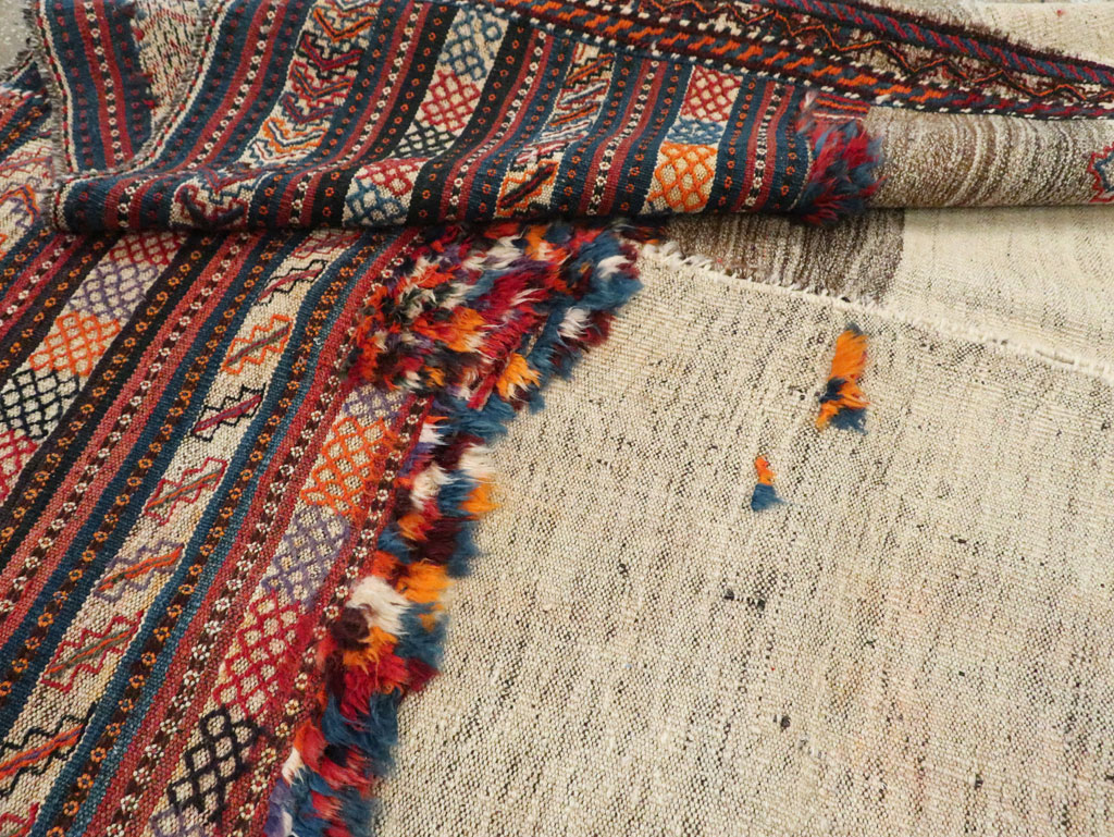 Vintage Persian Chaharmahal Bakhtiari Tacheh Flatweave Kilim, No.28306 - Galerie Shabab