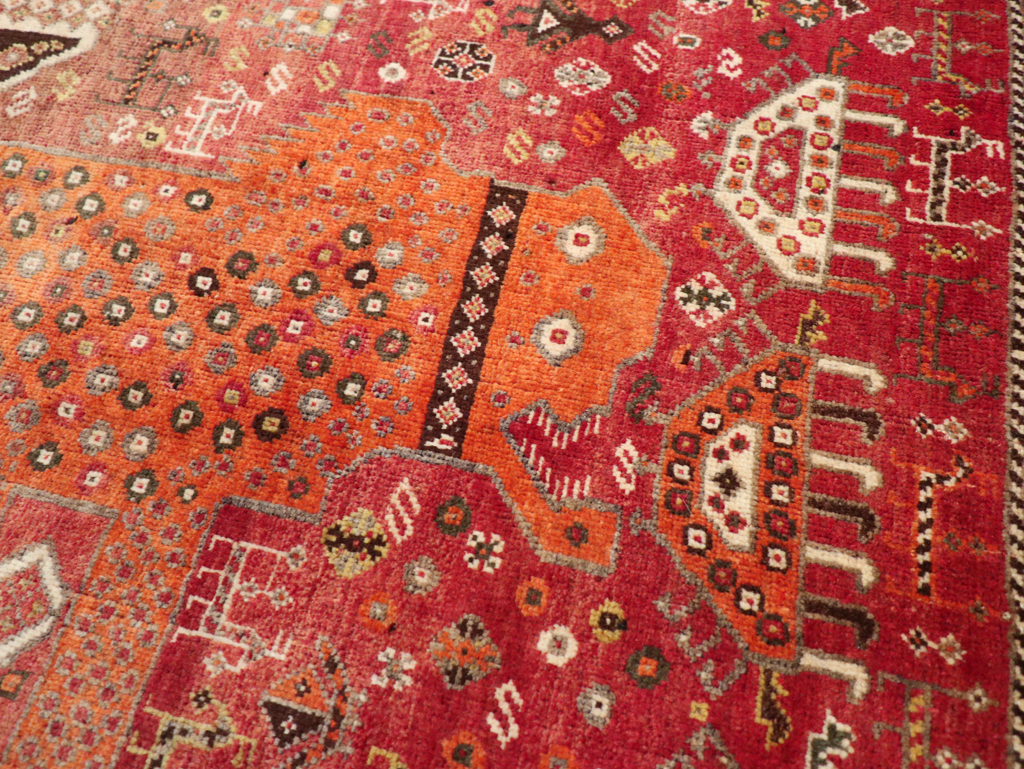 Vintage Persian Pictorial Gabbeh Rug, No.28311 - Galerie Shabab