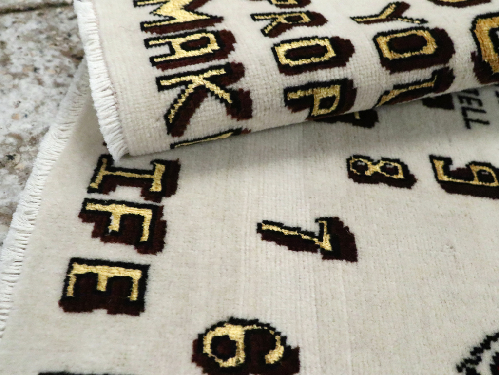 Vintage Persian Tabriz Rug, No.28318 - Galerie Shabab