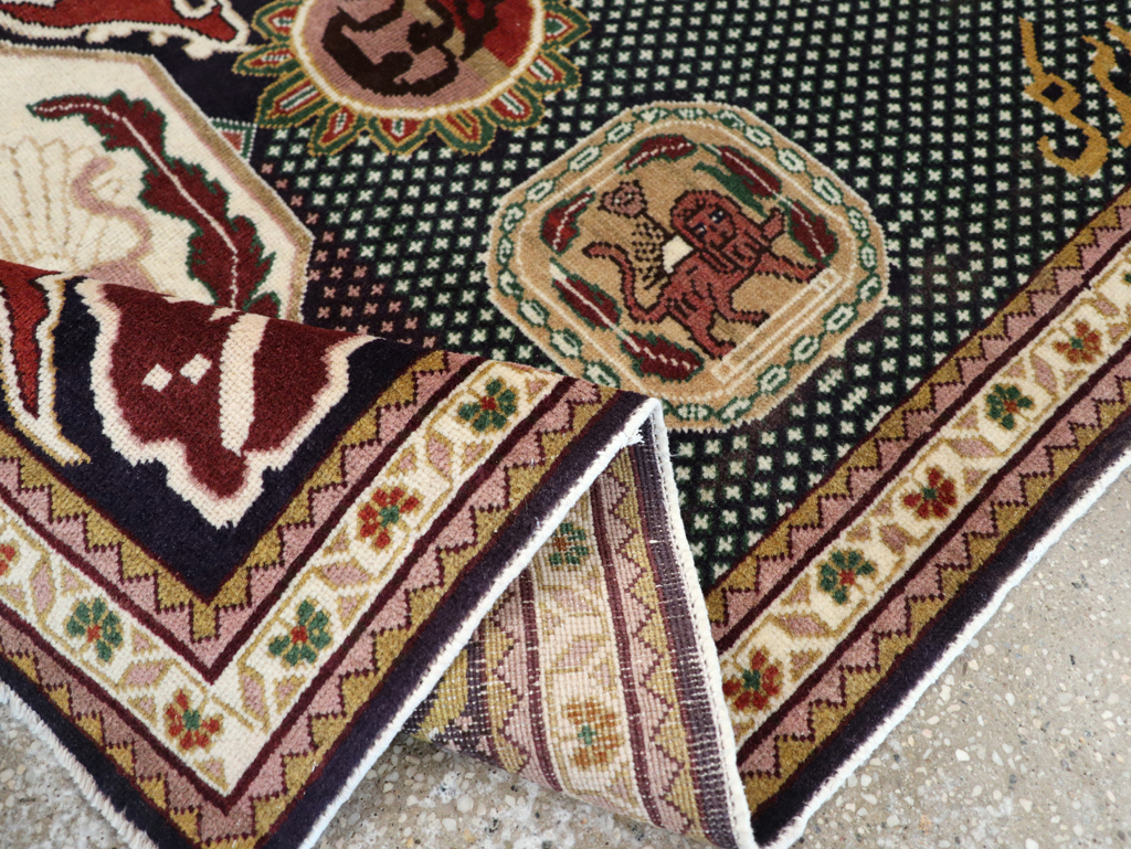 Vintage Persian Tabriz Pictorial Rug, No.28320 - Galerie Shabab