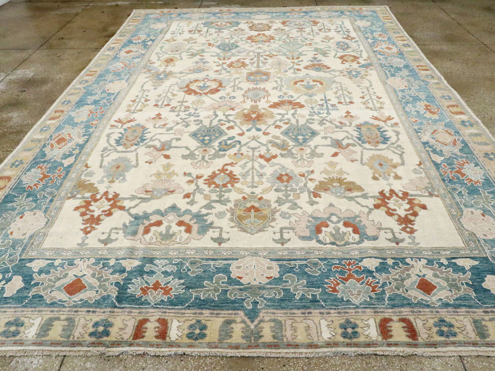 Modern Turkish Oushak Carpet, No.28329 - Galerie Shabab