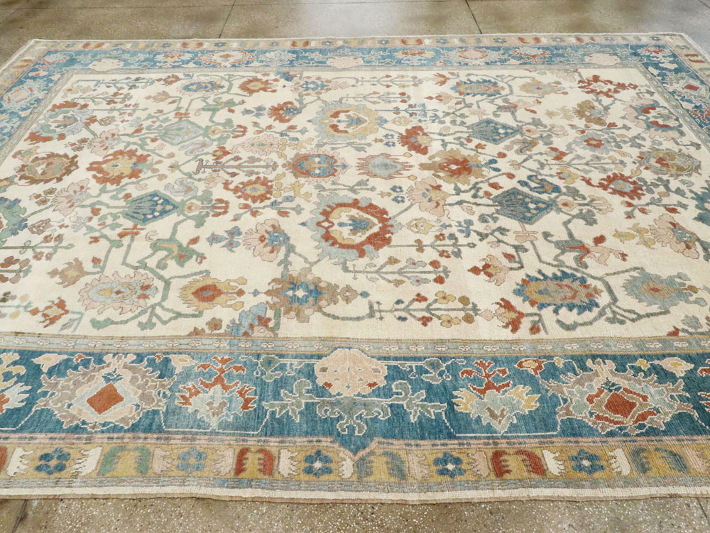Modern Turkish Oushak Carpet, No.28329 - Galerie Shabab