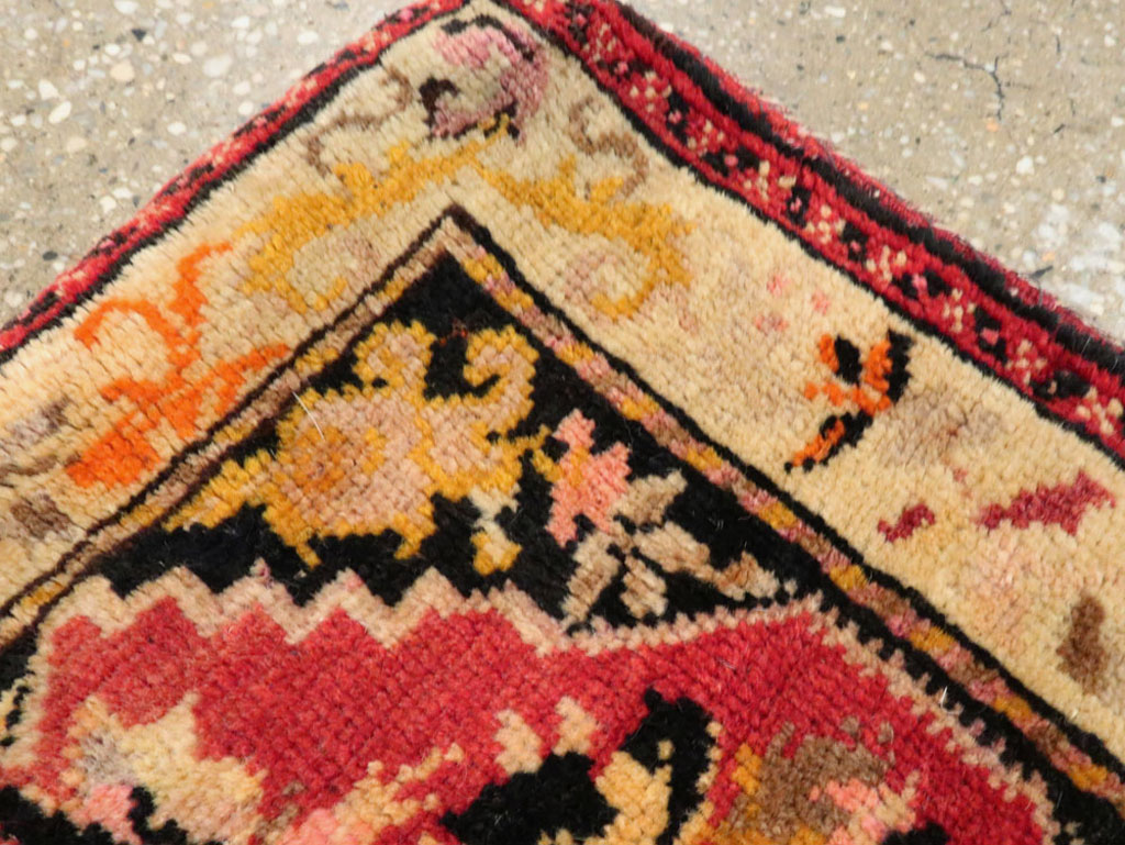 Vintage Caucasian Karabagh Bag, No.28356 - Galerie Shabab