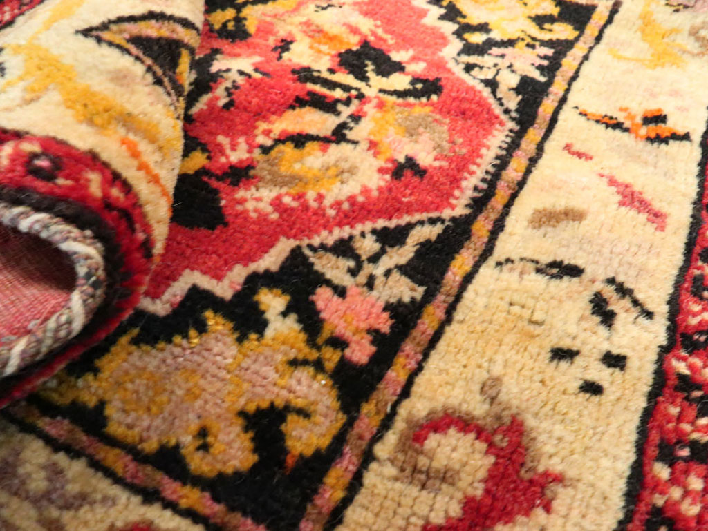 Vintage Caucasian Karabagh Bag, No.28356 - Galerie Shabab