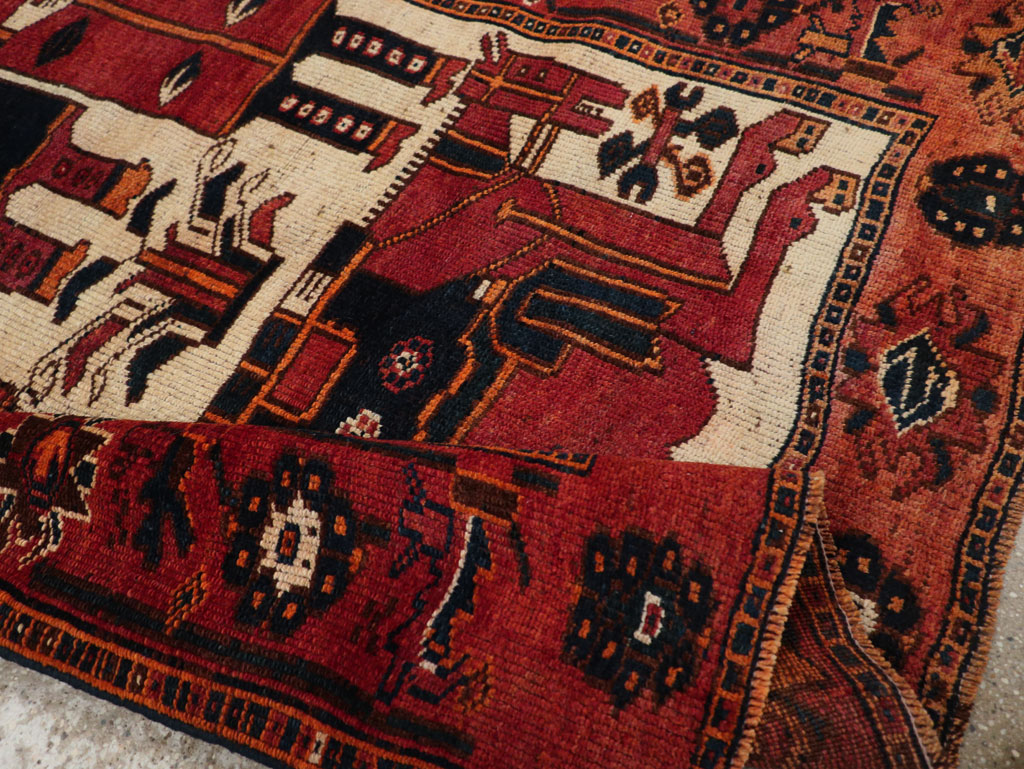 Vintage Persian Bakhtiari Pictorial Rug, No.28365 - Galerie Shabab