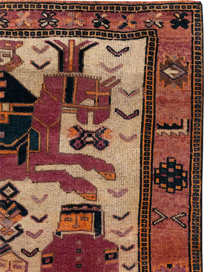 Vintage Persian Pictorial Bakhtiari Tribal Accent Rug, No.28366 - Galerie Shabab