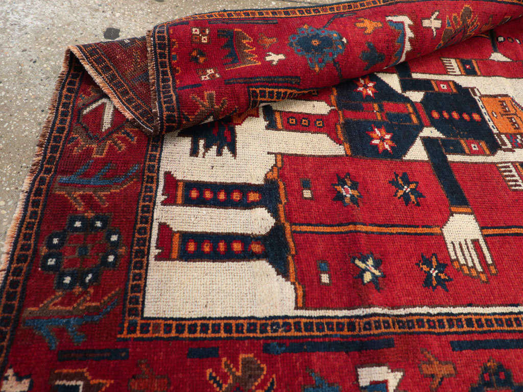 Vintage Persian Bakhtiari Pictorial Rug, No.28367 - Galerie Shabab