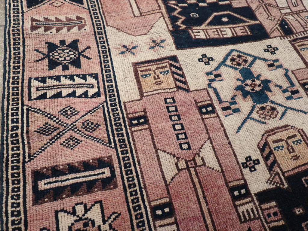 Vintage Persian Bakhtiari Rug, No.28371 - Galerie Shabab